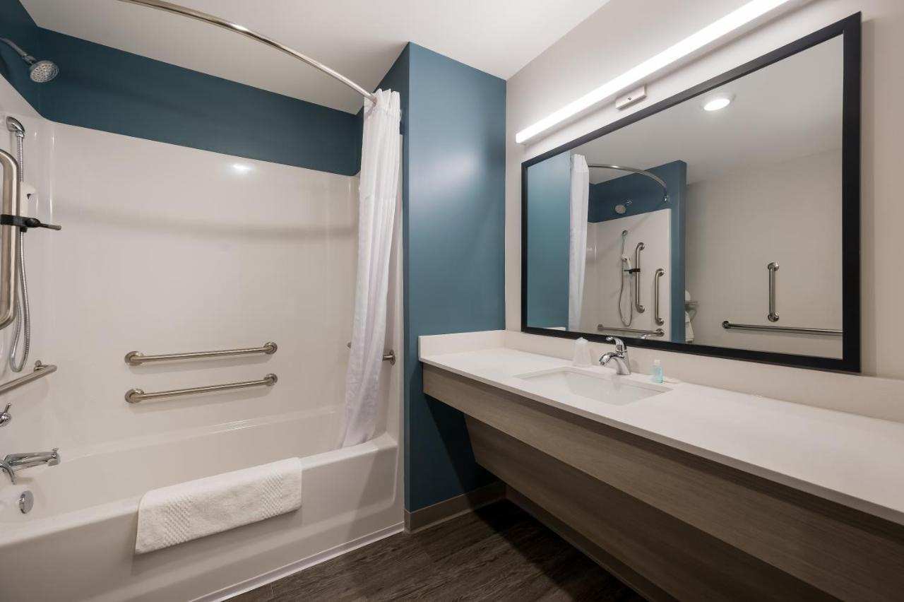 Woodspring Suites East Lansing - University Area エクステリア 写真